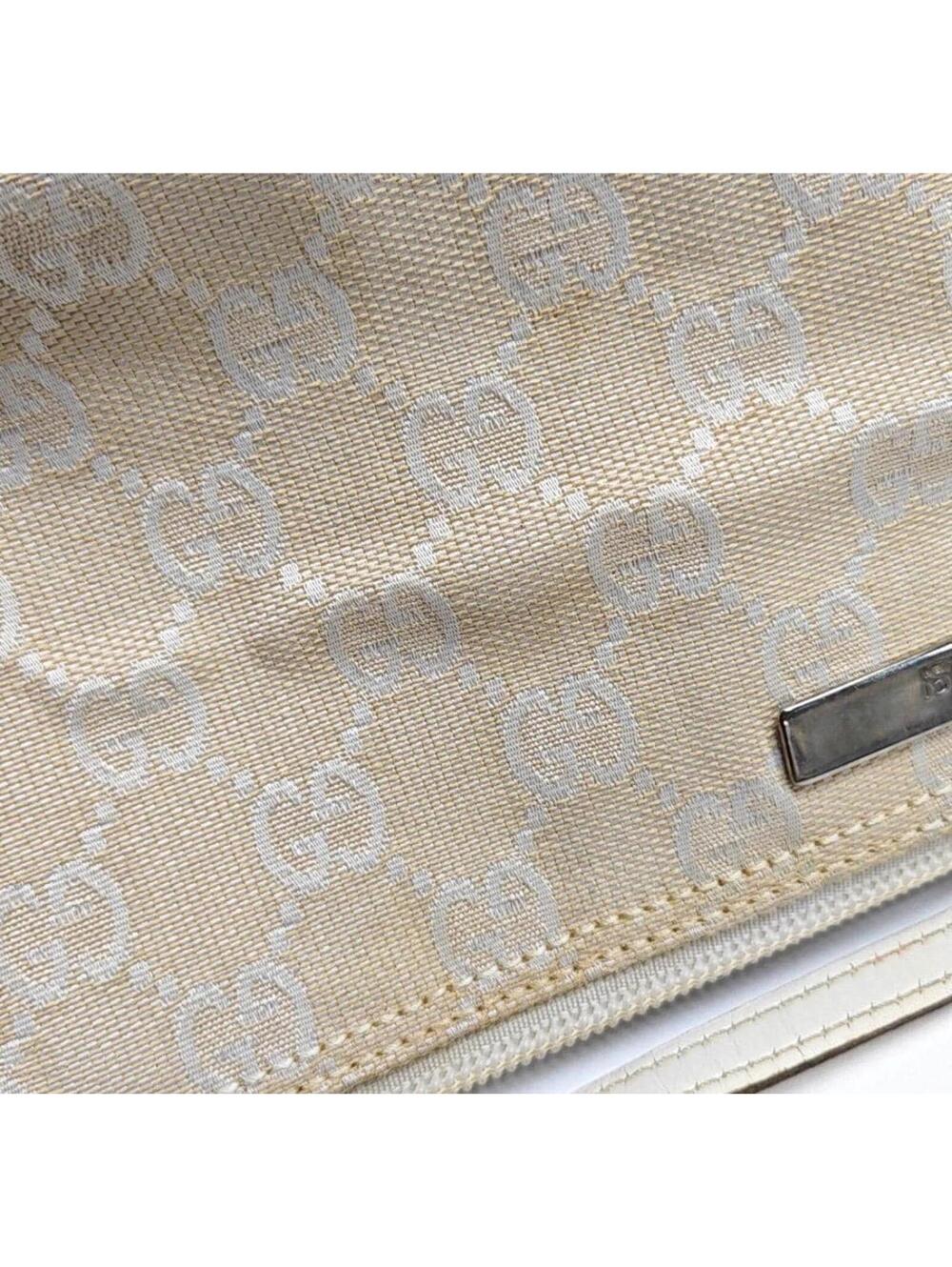 Gucci GG Canvas Boat Pochette Shoulder Bag — Beige - Picture 8 of 10